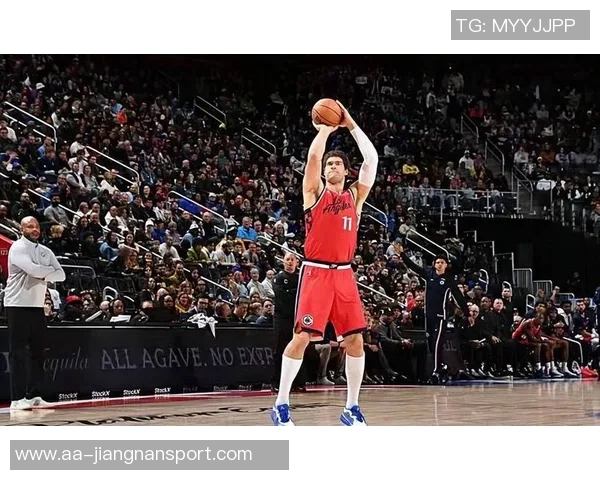 大洛佩斯表现低迷全场仅得1篮板正负值惨淡24令球队失望